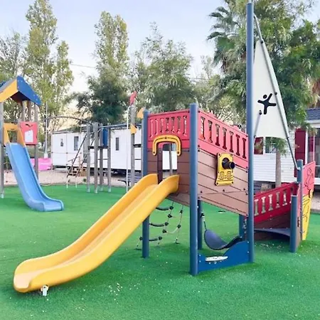 Campsite Mobil-home Les Lauriers Roses Siblu 4**** *